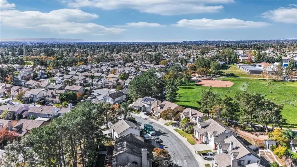 7030 Tolentino, Rancho Cucamonga