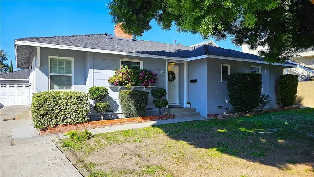 8603 Friends, Whittier