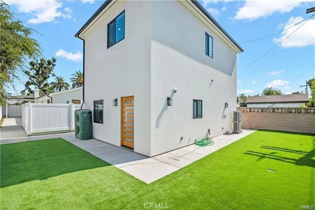 11428 Erwin, North Hollywood