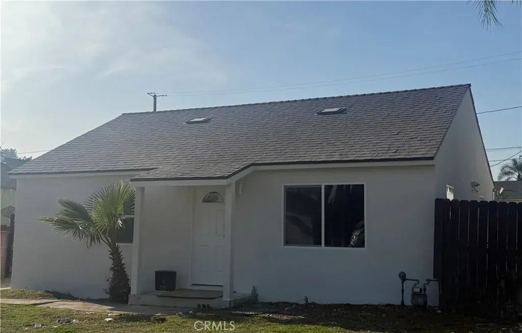 2215 N Brighton Street, Burbank