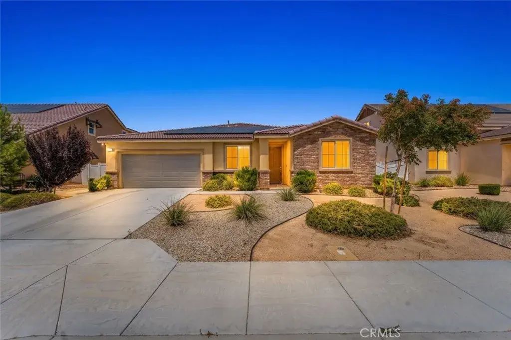 2107 Helconia Court, Palmdale