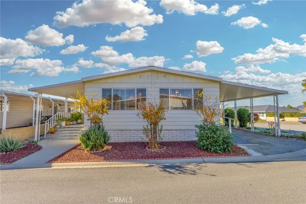 4133 W Wilson 16, Banning