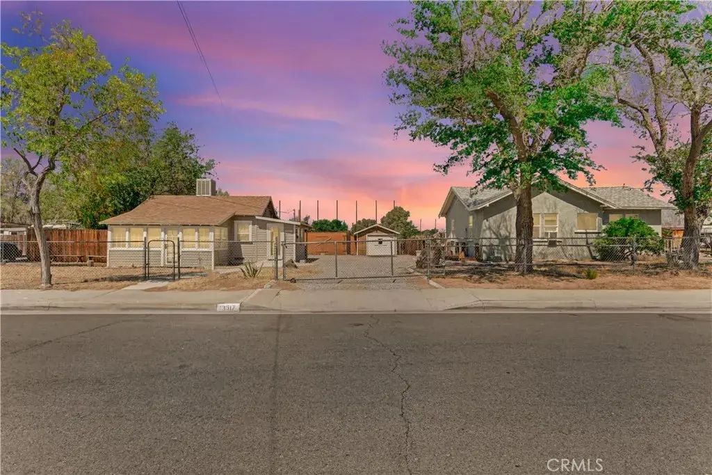 43517 7th East, Lancaster
