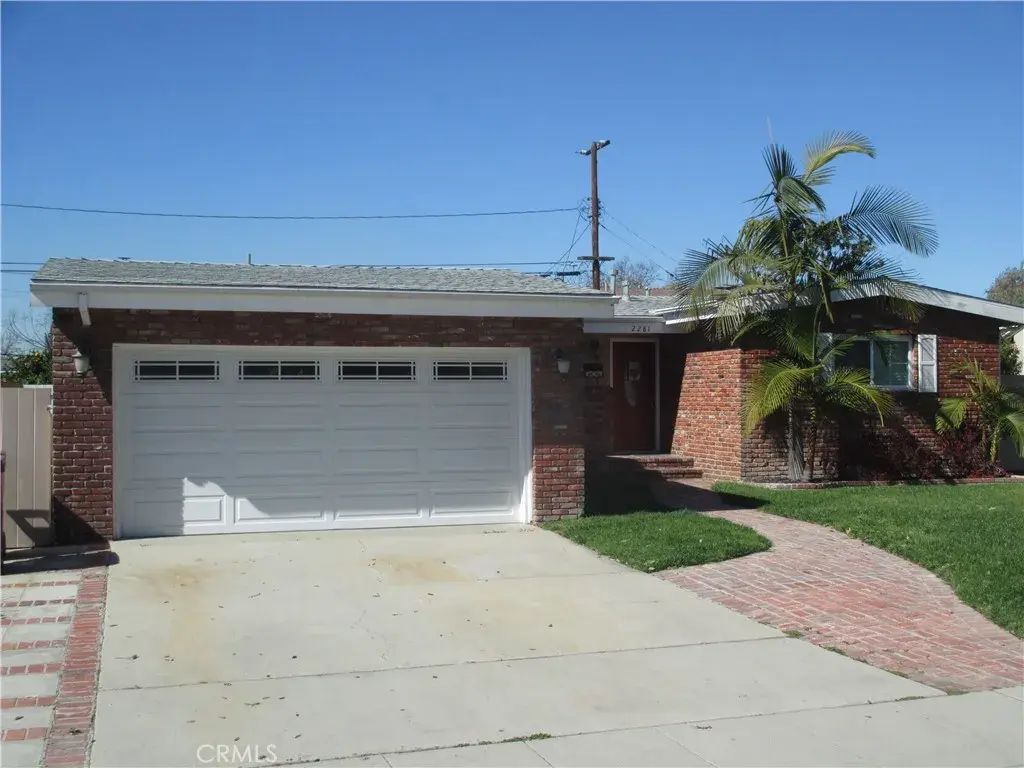2281 Faust Avenue, Long Beach