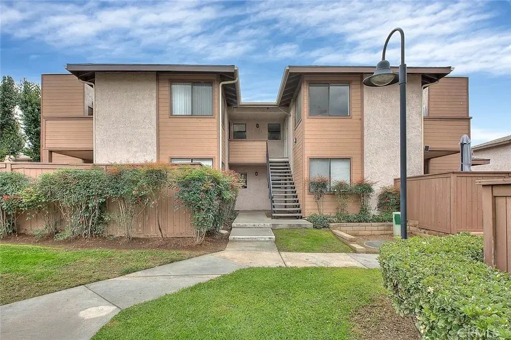 1333 Massachusetts Avenue 201, Riverside