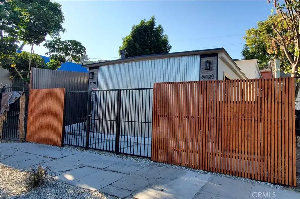 5129 Alhambra Avenue, Los Angeles