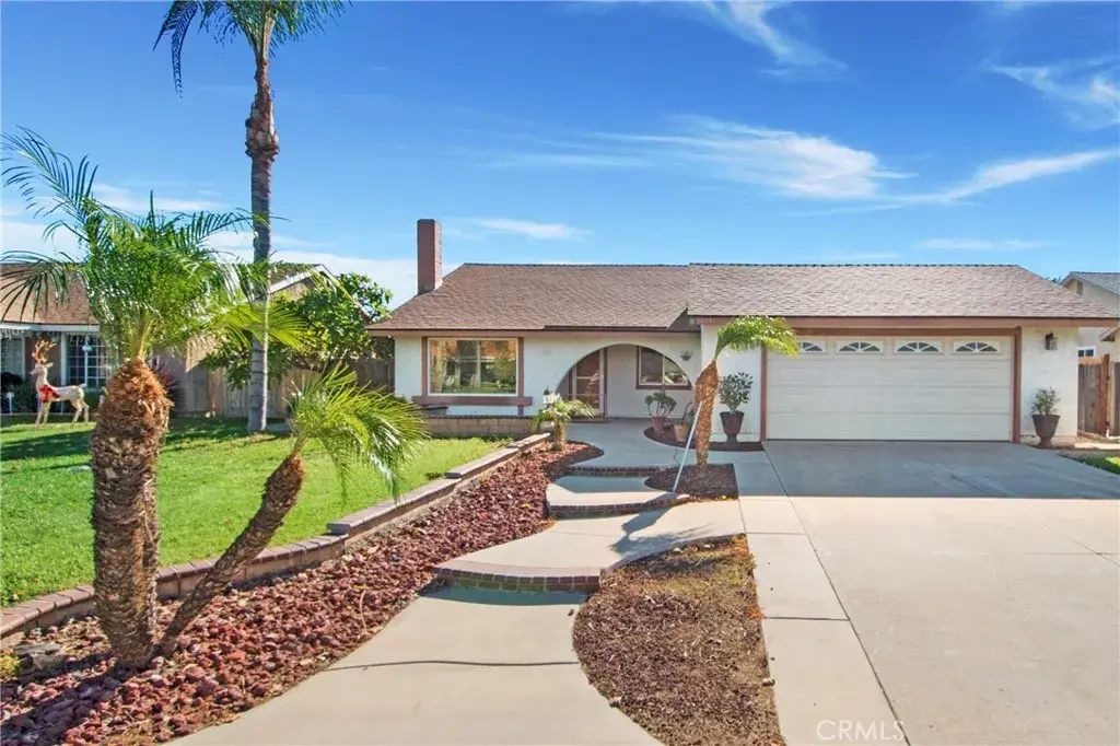 10716 Hollenbeck, Riverside