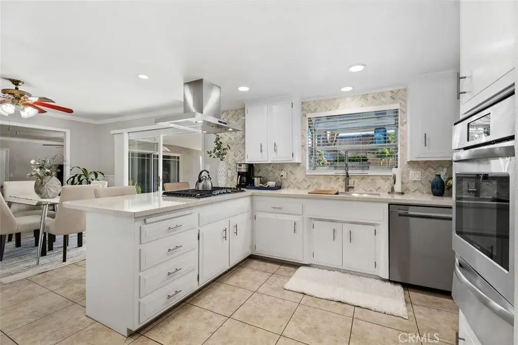 1723 N Lincoln, Orange