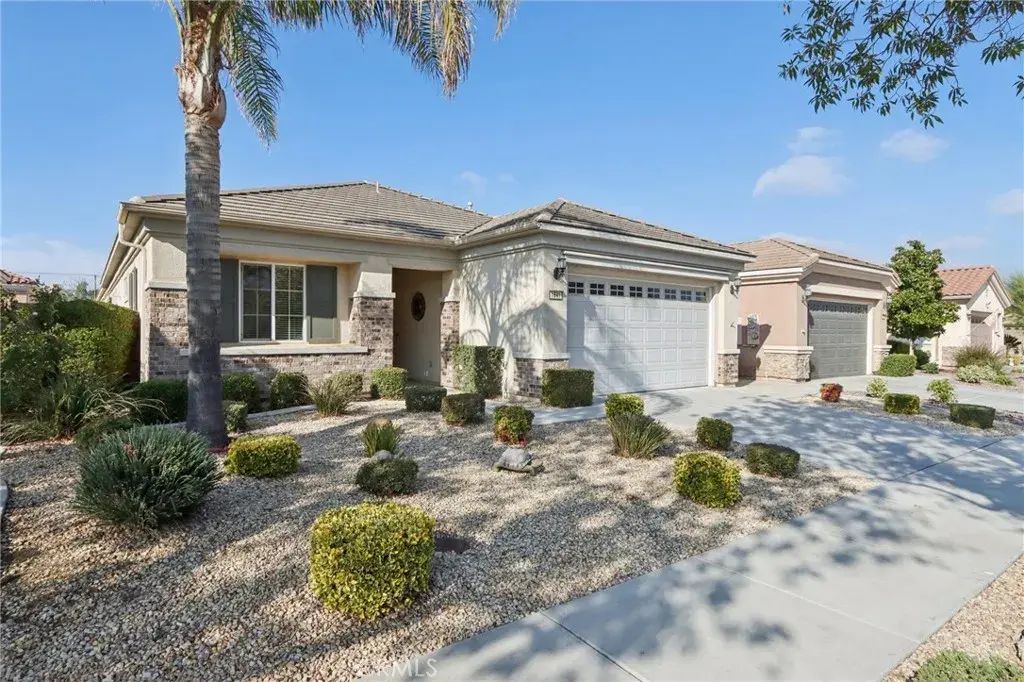1641 Via Borrego, Hemet