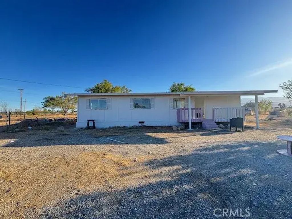 9950 Sonora Road, Phelan
