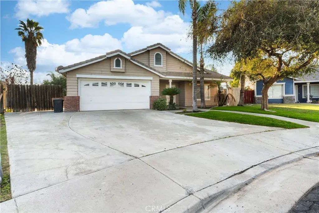 6015 Verdant Hills Court, Bakersfield