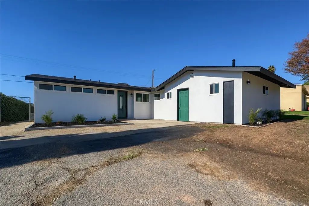 5548 Elmwood, San Bernardino