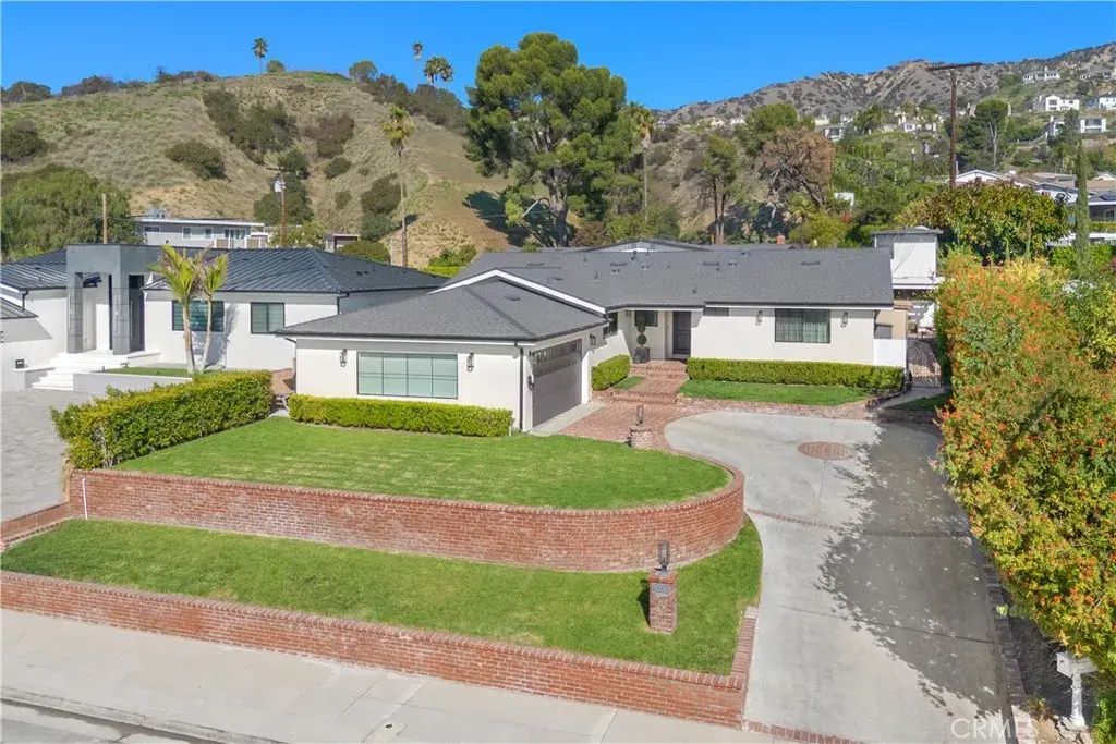 3006 Trudi Lane, Burbank