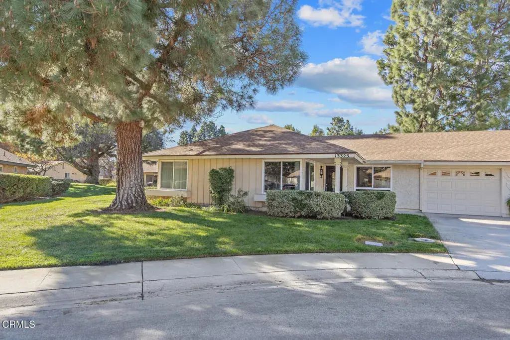 13325 Village 13, Camarillo