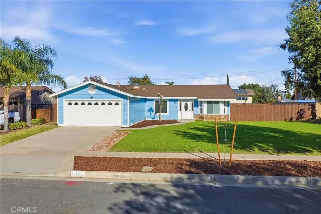 351 Pueblo Road, Corona