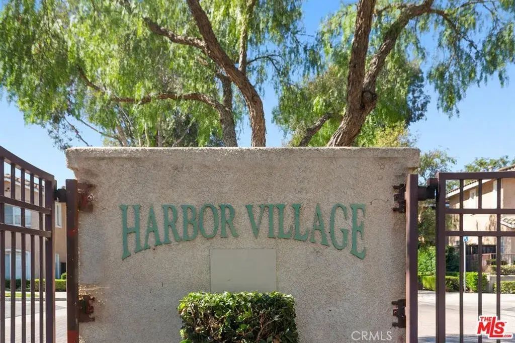 1050 Harbor Heights I, Harbor City