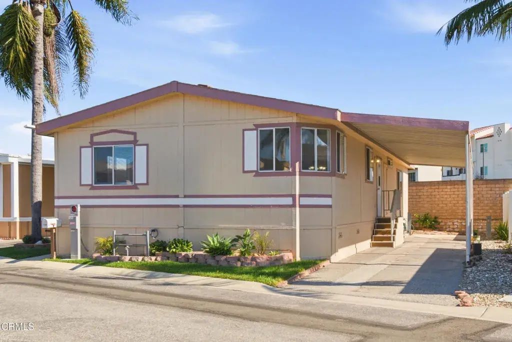 1645 Lime 91, Oxnard