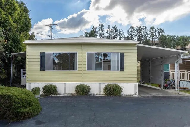 718 Sycamore 193, Vista