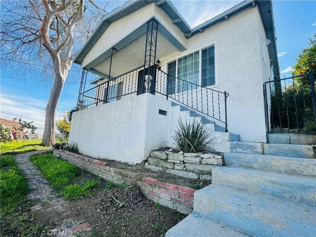 3491 Amethyst Street, El Sereno
