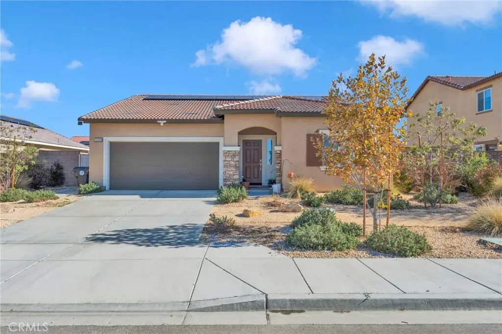 15389 Diamond, Victorville