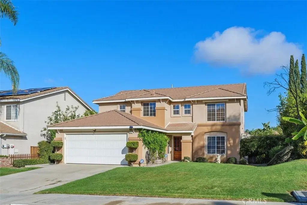 952 Camino Del Sol, Riverside