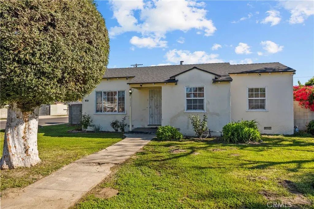 6556 Satsuma, North Hollywood