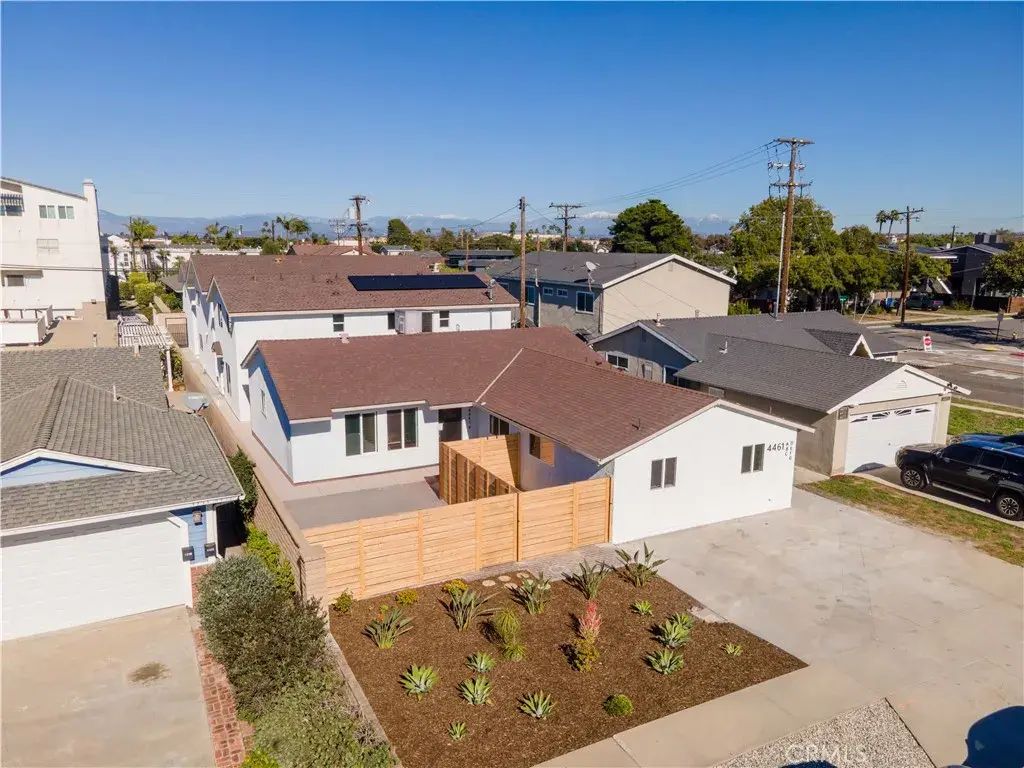 4461 Farquhar Avenue, Los Alamitos