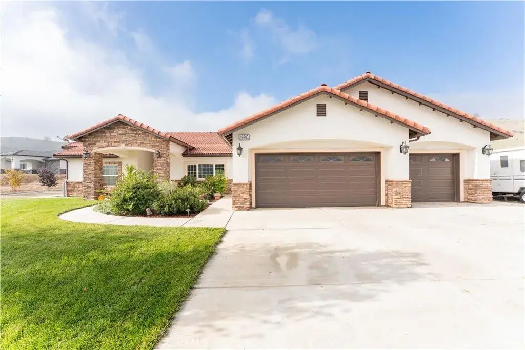 16605 Deer Creek Drive, Springville