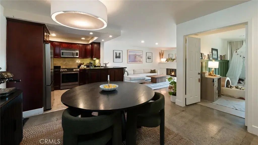 8512 Tuscany 222, Playa Del Rey
