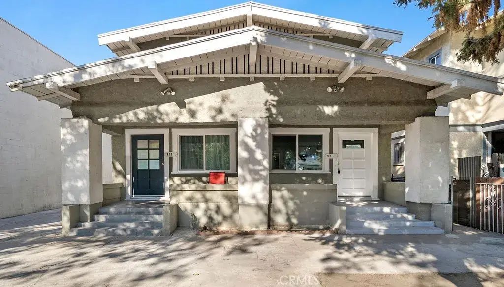 911 W 40th, Los Angeles