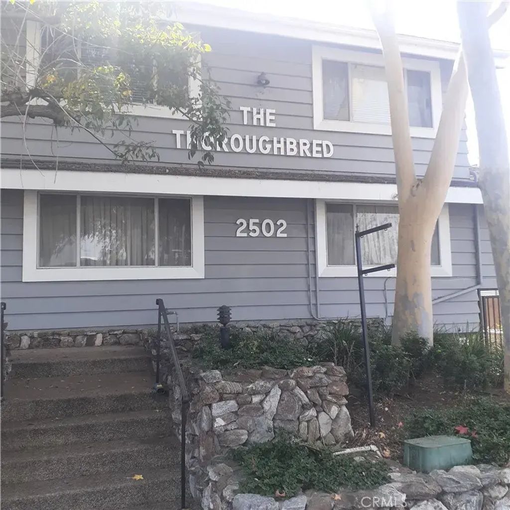 2502 Manhattan Beach Boulevard 7, Gardena