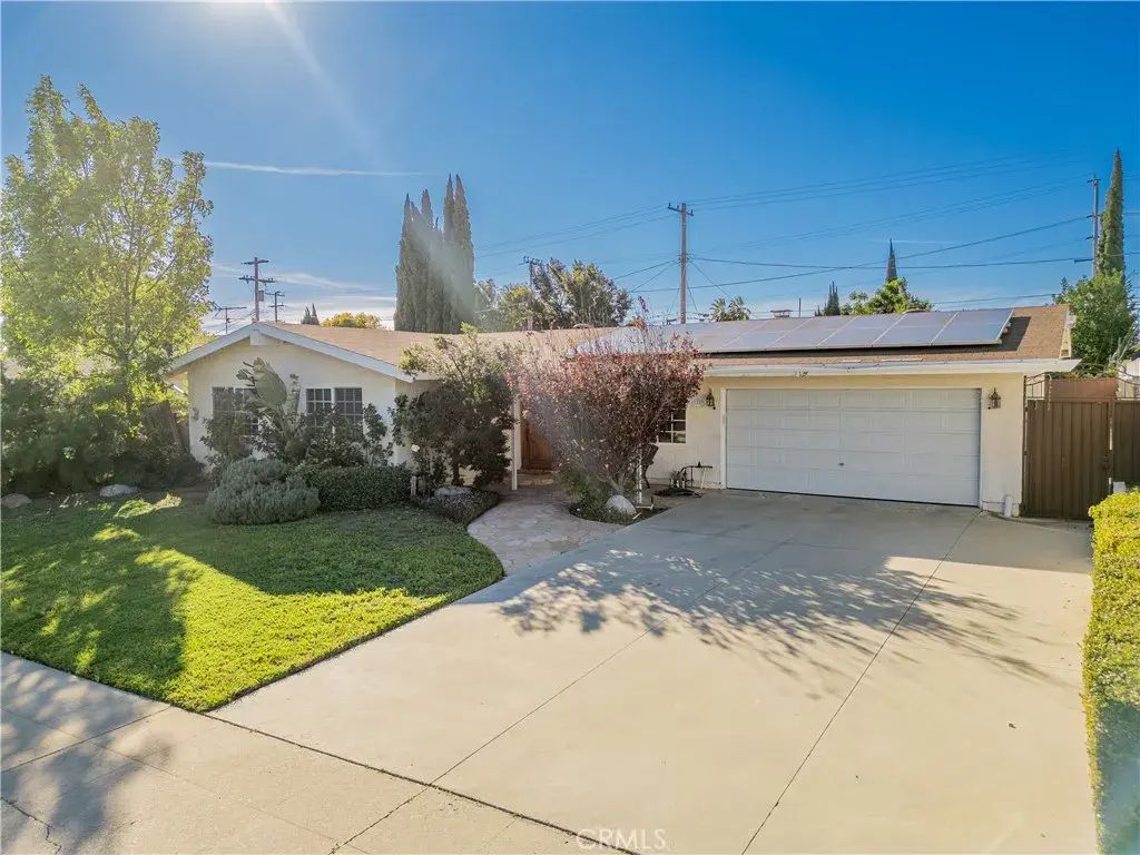 11229 Mclennan, Granada Hills