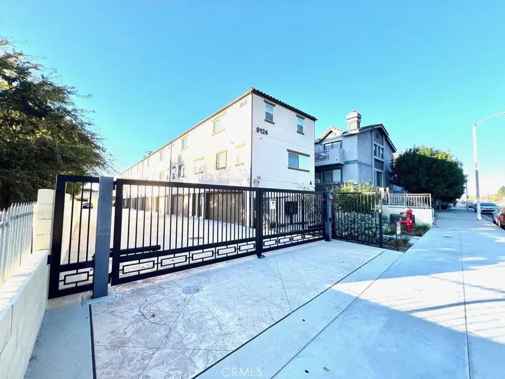 9124 Huntington Drive 4, San Gabriel