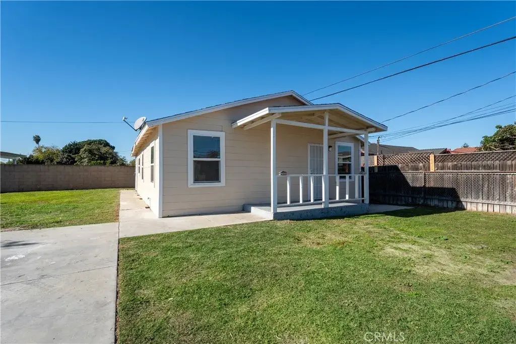 7581 Knott Ave, Buena Park