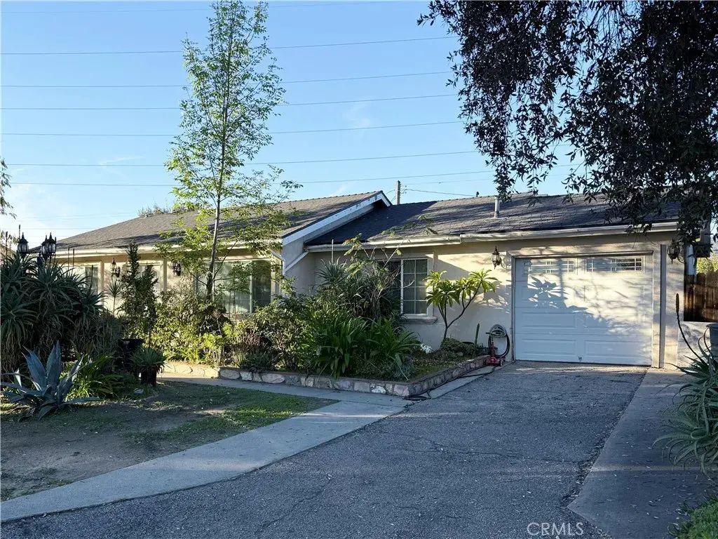 821 W Dike, Glendora