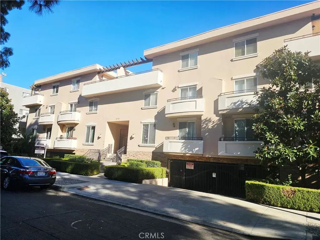 4732 Radford Avenue 3, Valley Village