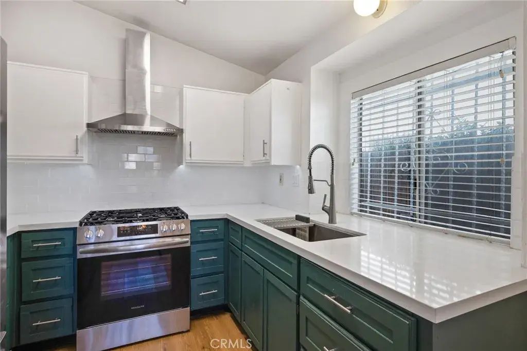 310 S Paulsen, Compton