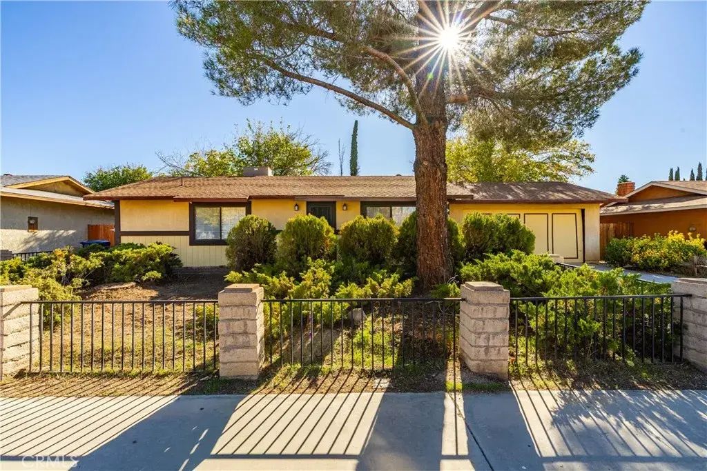 8532 E Avenue U5, Littlerock