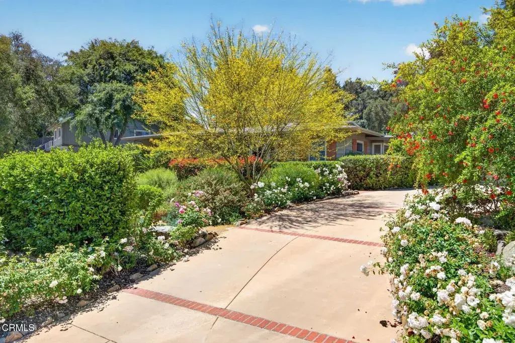 203 Foothill Road, Ojai
