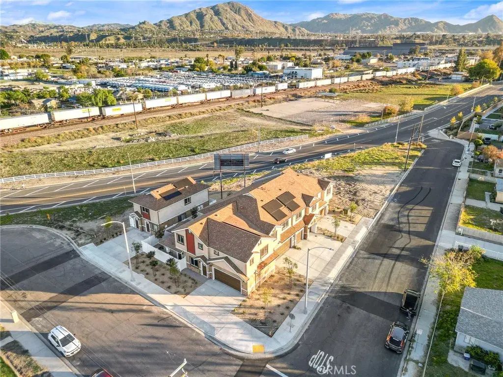 306 W Congress Street, Colton