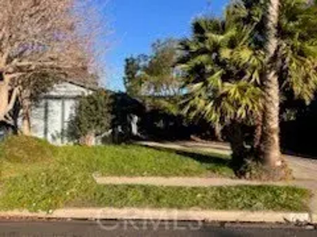 482 Rowland, Camarillo