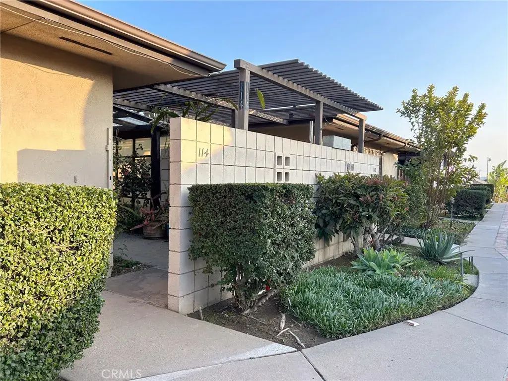 999 E Valley Boulevard 114, Alhambra