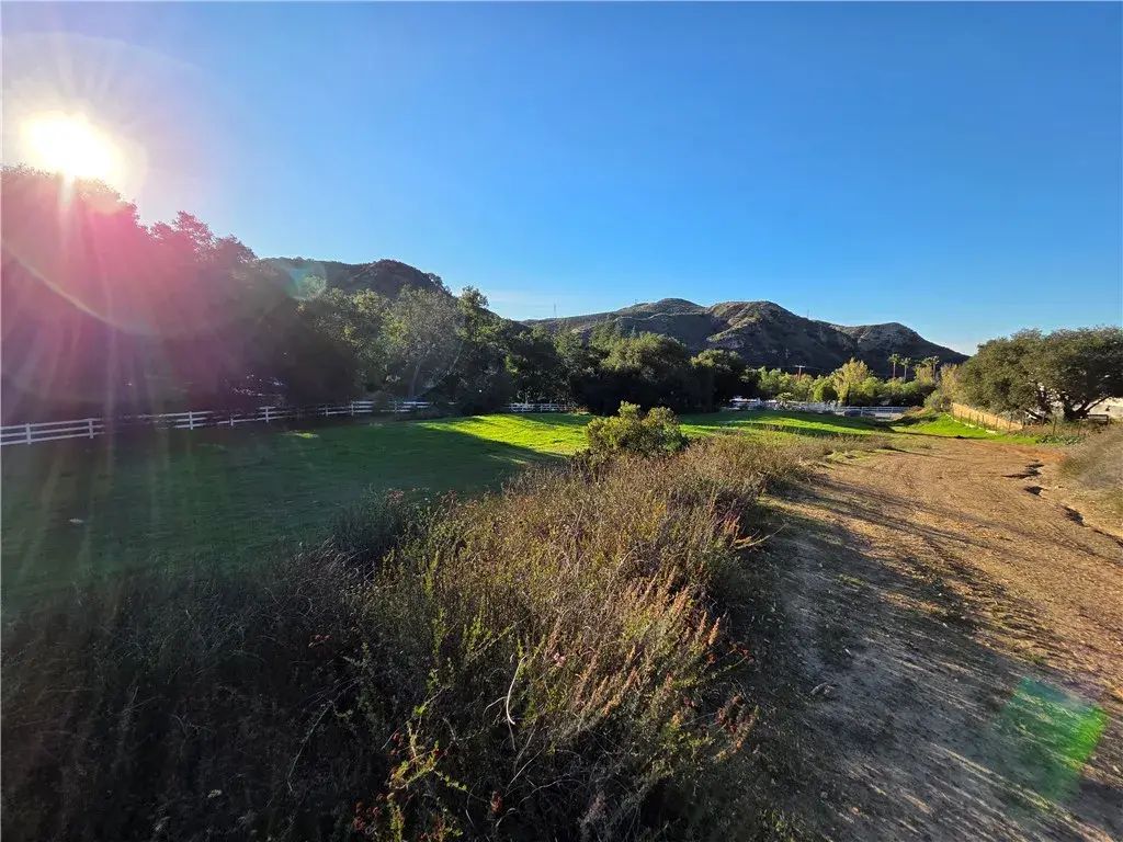 Jackson Ranch Rd South, Silverado