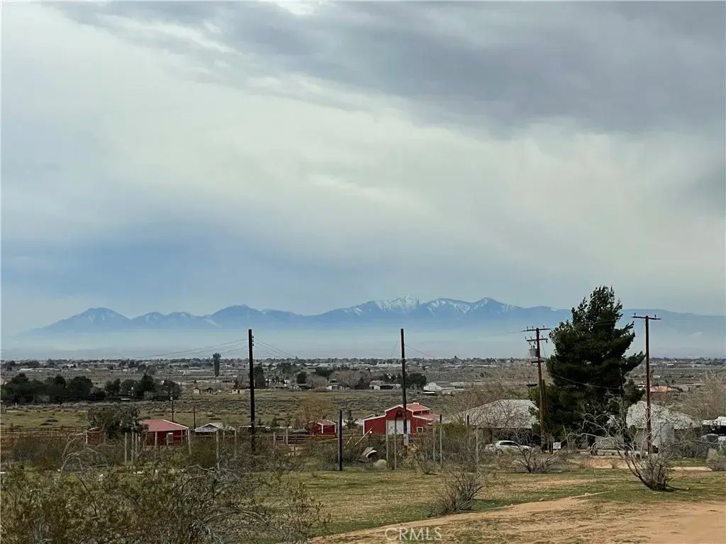 14423 Lynn, Apple Valley