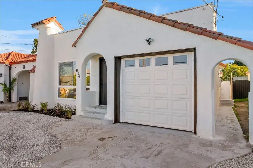 834 W 95th Street, Los Angeles
