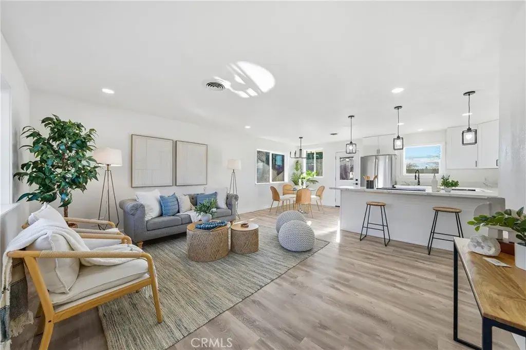 16055 19th, Clearlake