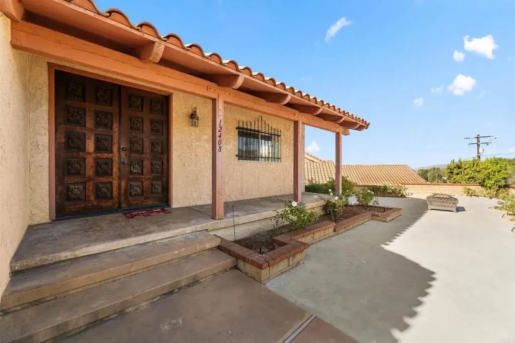 12408 Carinthia Drive, Whittier