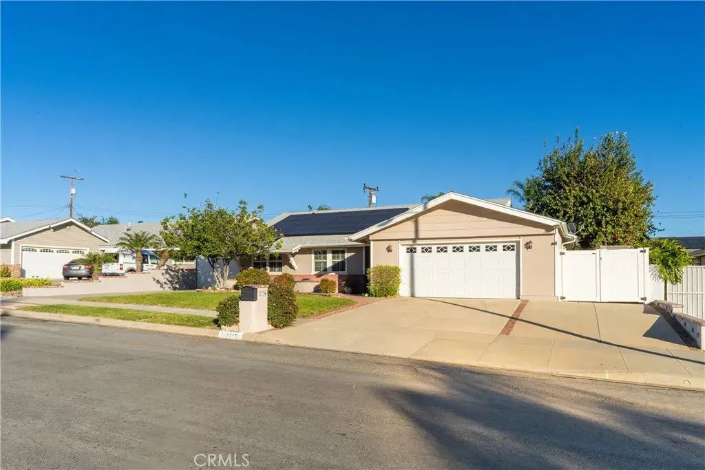 2736 Wanda, Simi Valley
