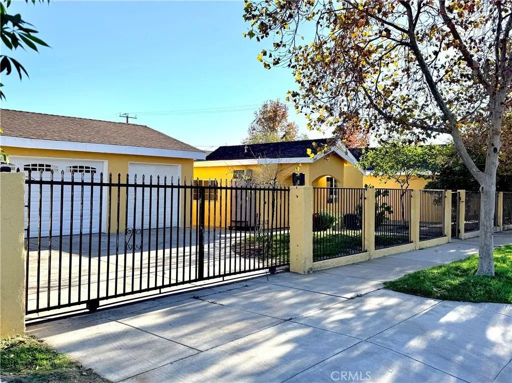 1425 8th Street, San Fernando