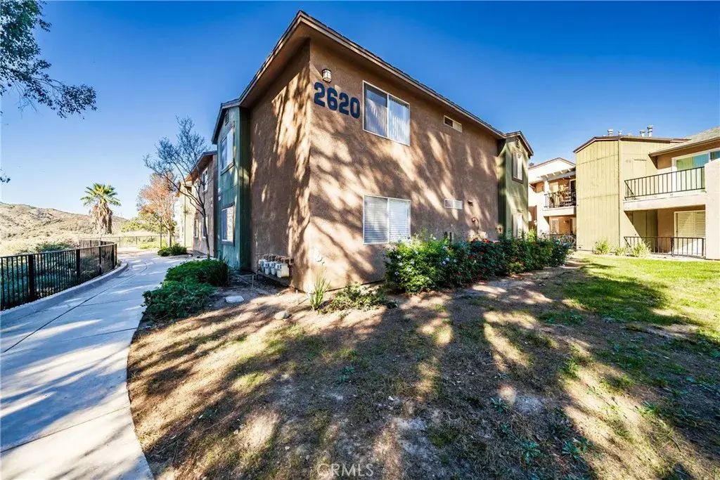 2620 Avenida Del Vista 203, Corona